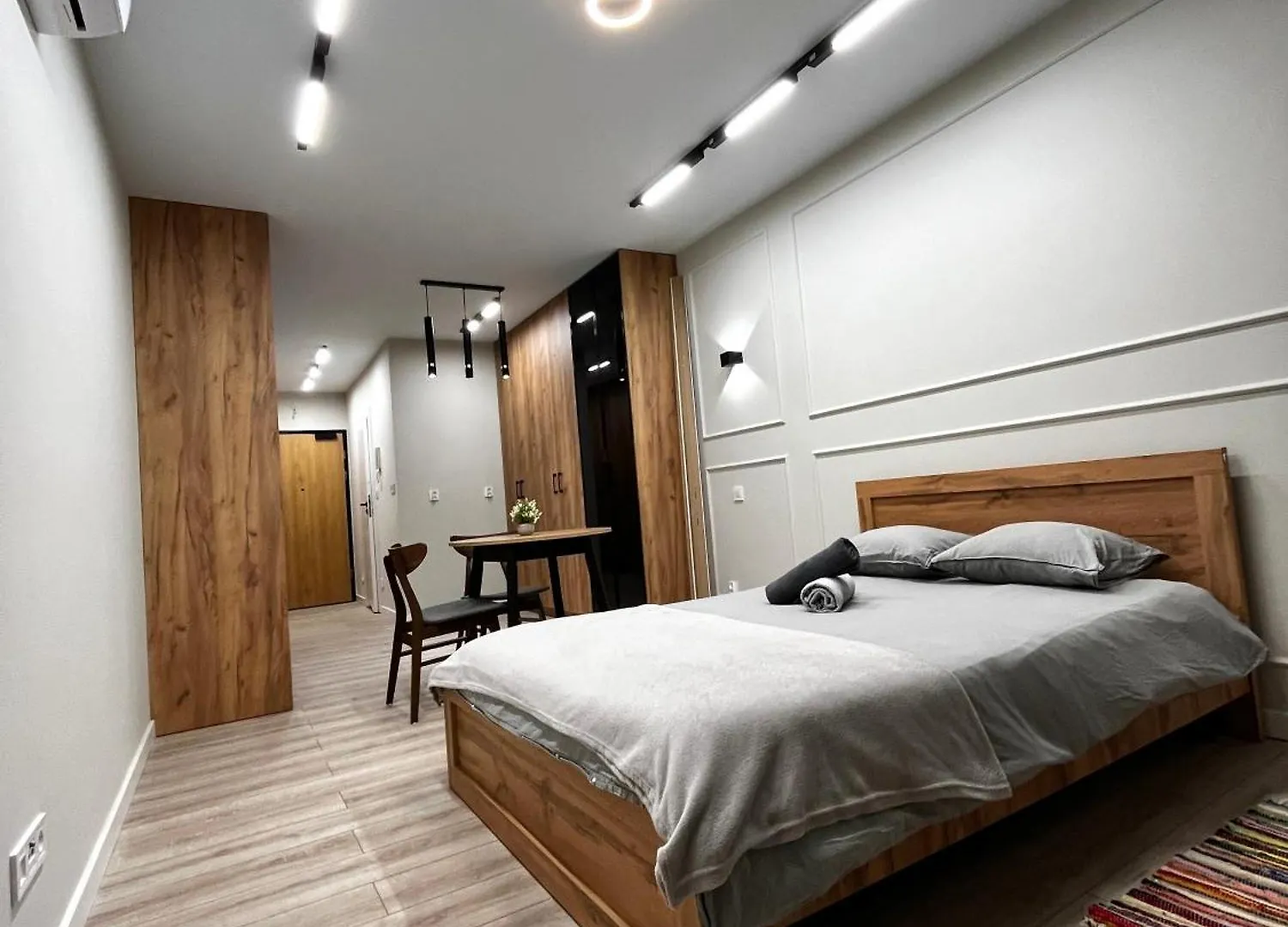 Modern Apartment contacts